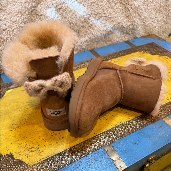 UGG size 6 women’s boot! - Picture 5 of 8